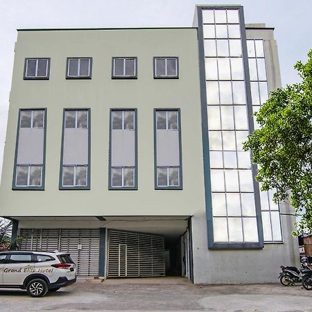 Hotel Oyo 92300 Koala House à Pekanbaru Extérieur photo