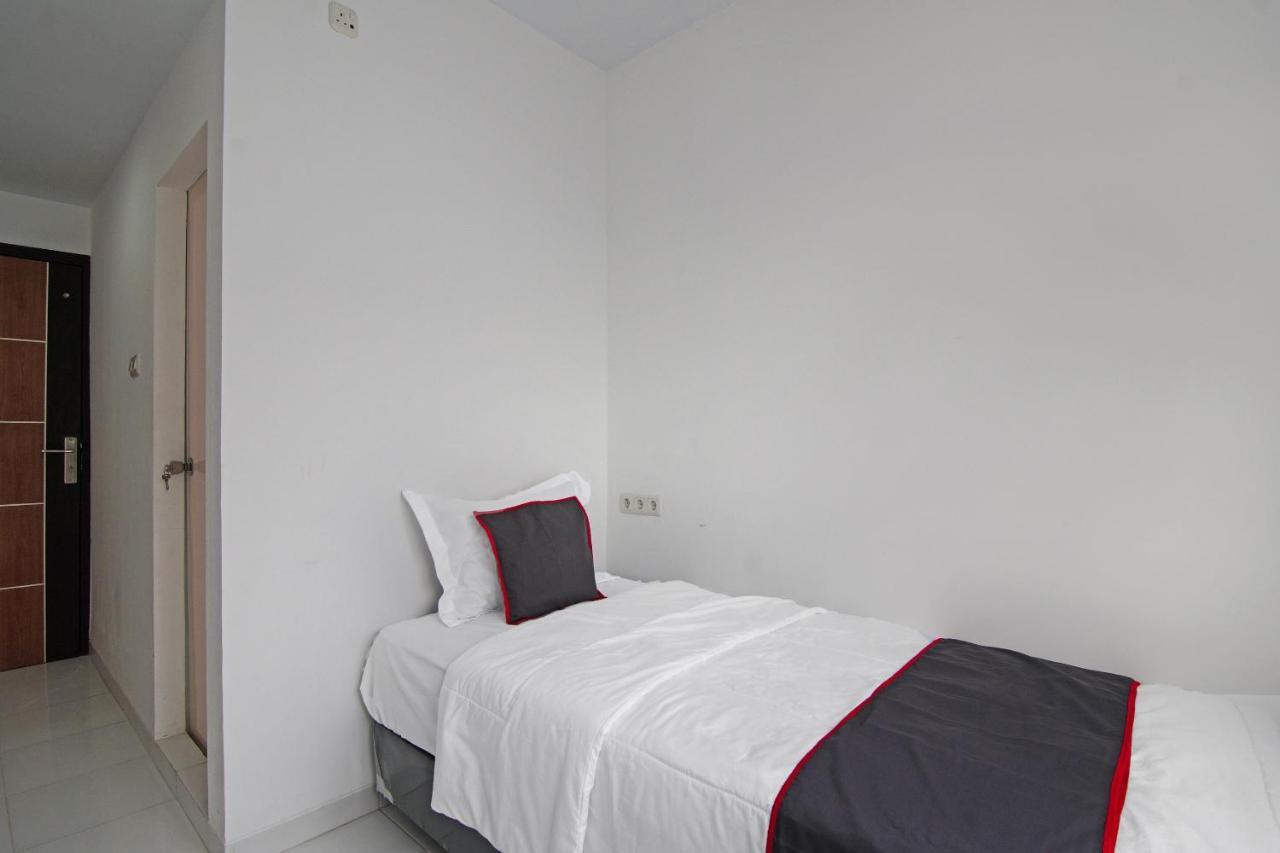 Hotel Oyo 92300 Koala House à Pekanbaru Extérieur photo
