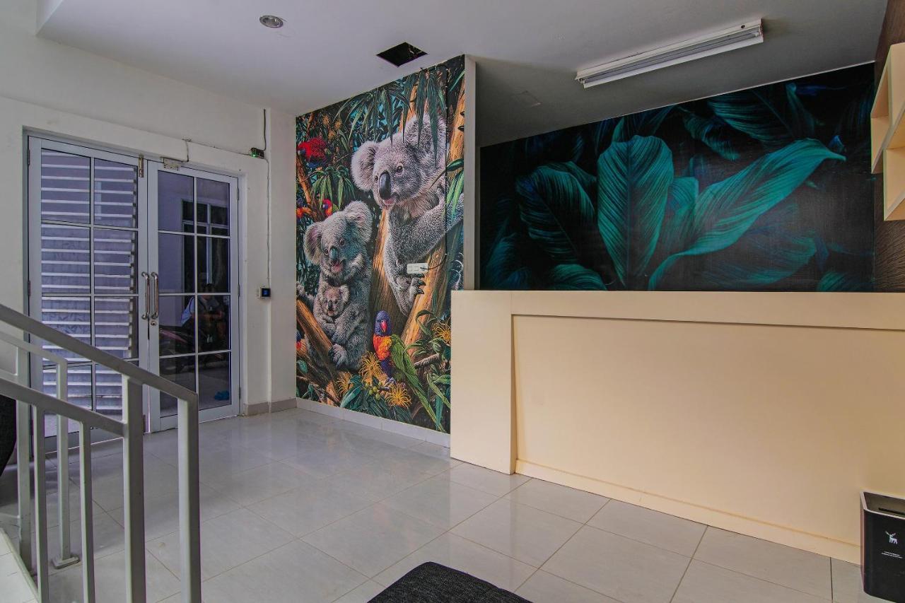 Hotel Oyo 92300 Koala House à Pekanbaru Extérieur photo