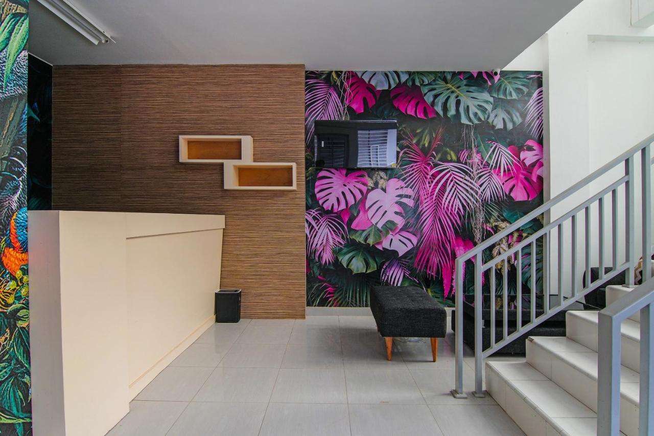 Hotel Oyo 92300 Koala House à Pekanbaru Extérieur photo