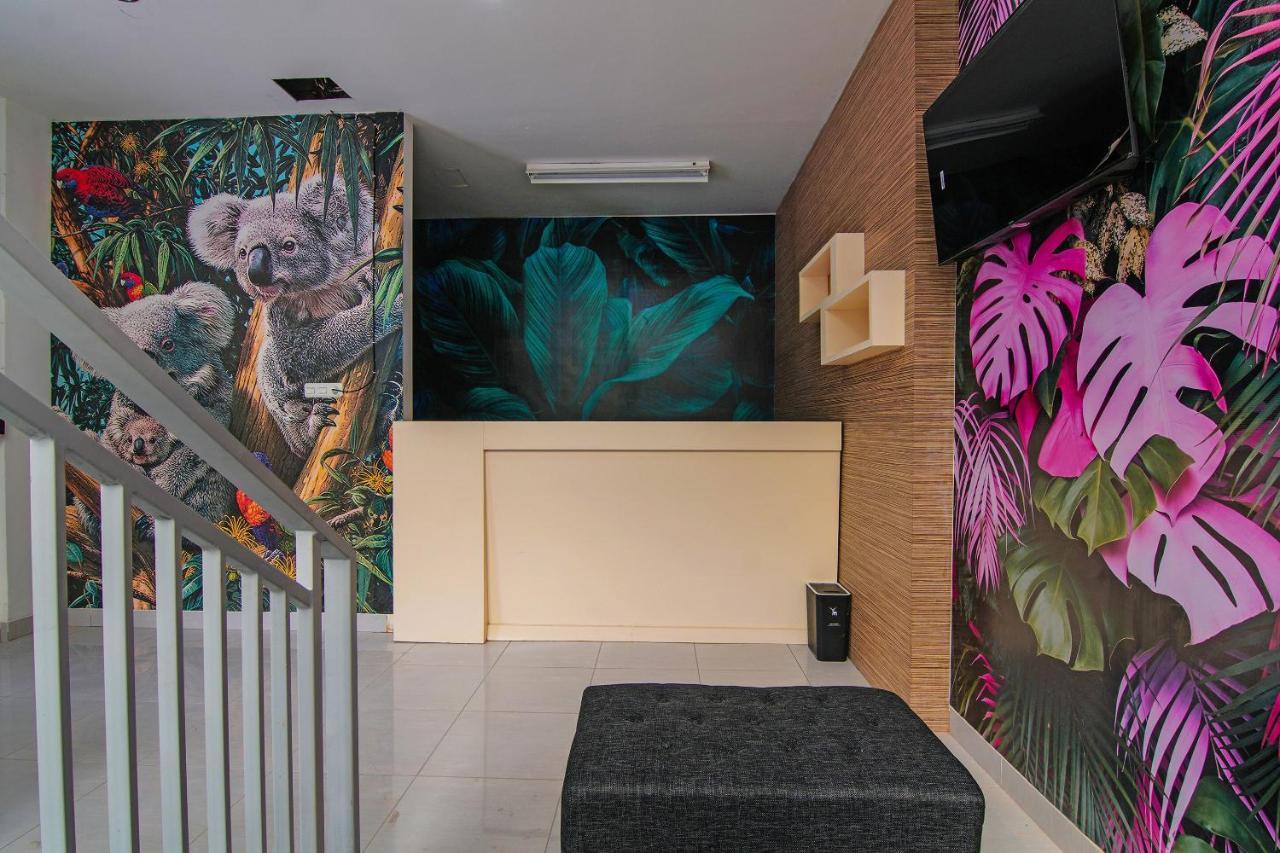 Hotel Oyo 92300 Koala House à Pekanbaru Extérieur photo
