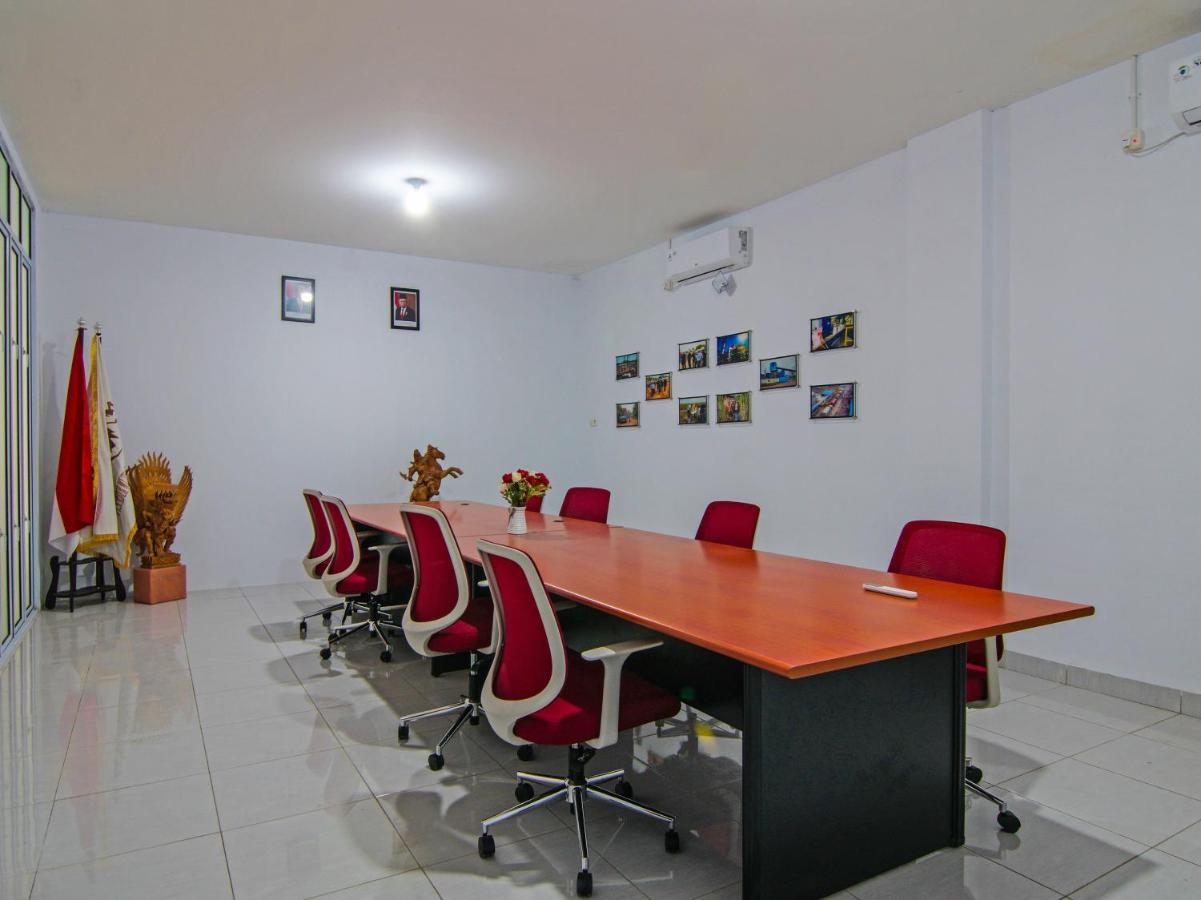 Hotel Oyo 92300 Koala House à Pekanbaru Extérieur photo
